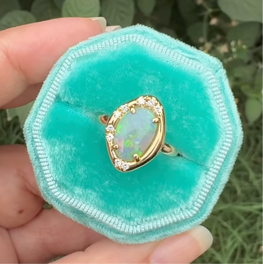 Semi black Australian Opal