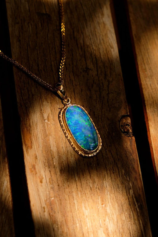 Opal doublet pendant